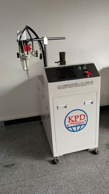 2 부분 LED 조명용 에포시 미터 혼합 분배 기계 KPD 자동화 에포시 기계