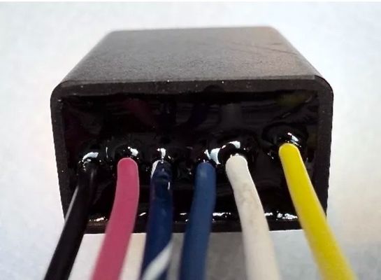 접착성 합액 및 밀착 물질에 대한 사용자 정의 가능한 2 컴포넌트 측정 혼합 시스템